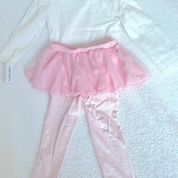 Carter’s long sleeve oonsie/pants set. Light pink and white. Girls, 24 month - Picture 7 of 7